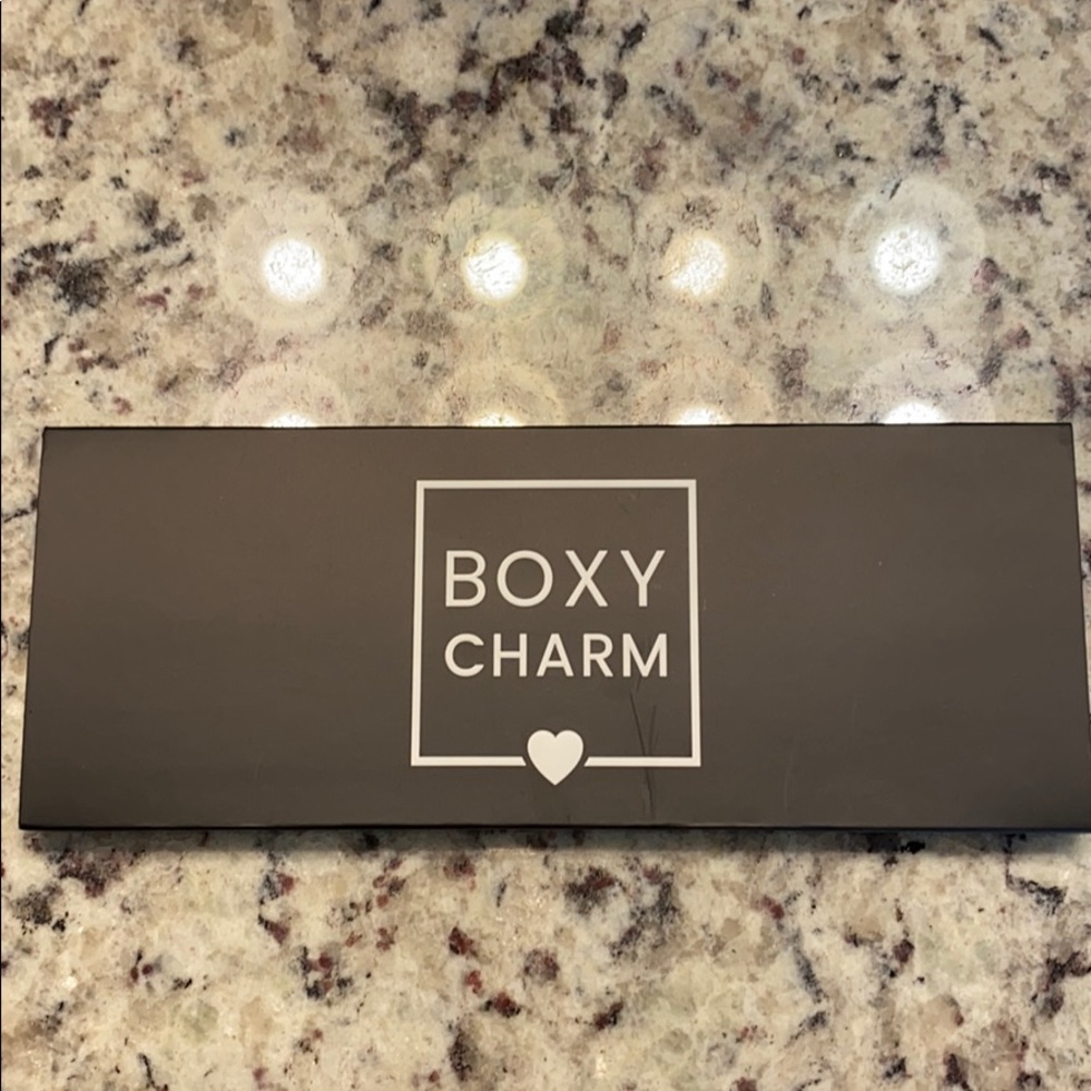 Boxycharm eyeshadow palette